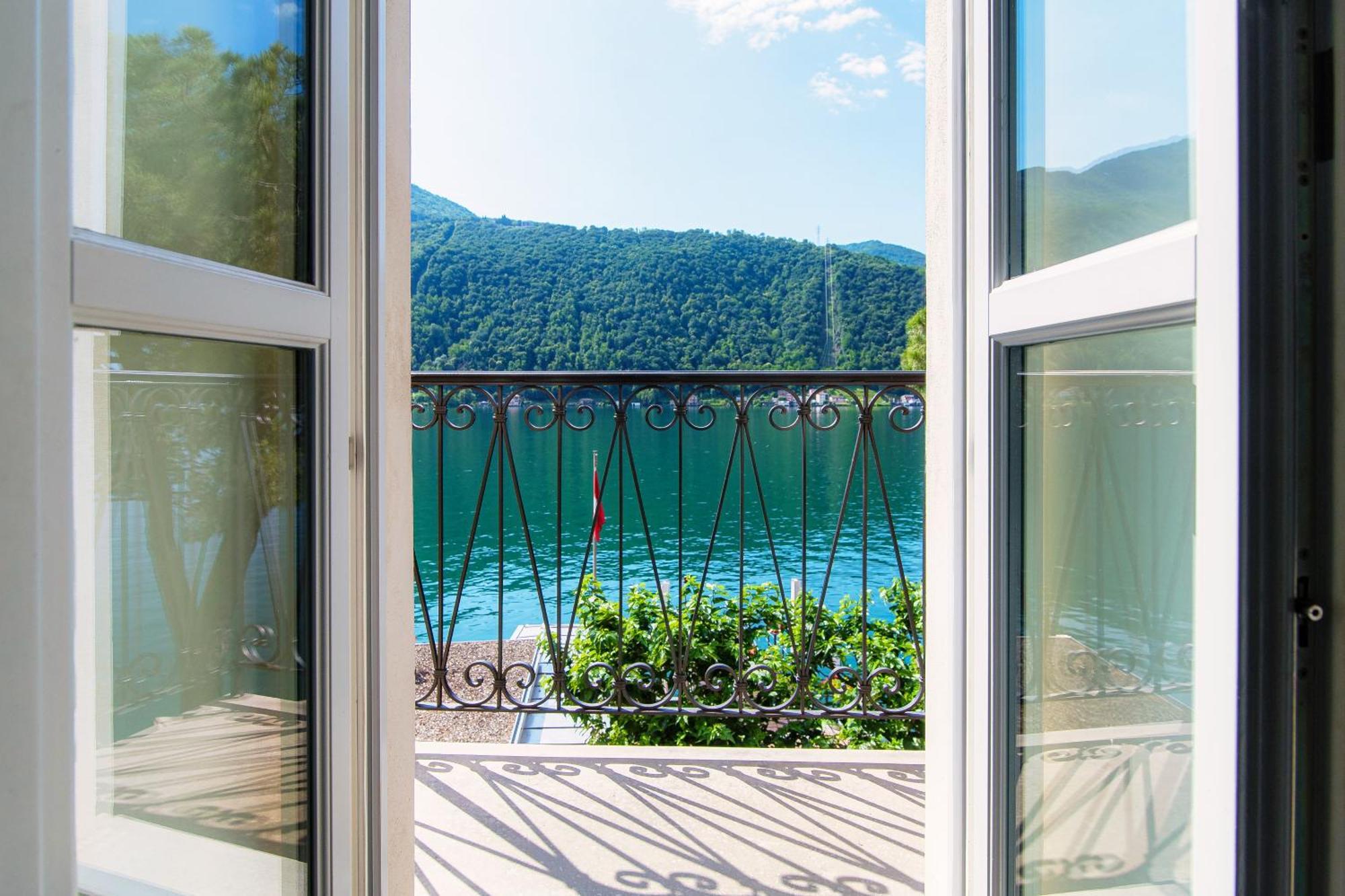 Il Balcone Sul Lago By Quokka 360 - Historic Lakeside Flat In Morcote Exteriör bild